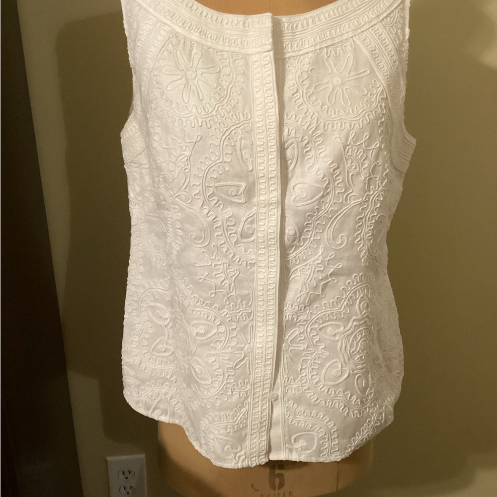 Lafayette 148 New York off white linen button down top, size 10